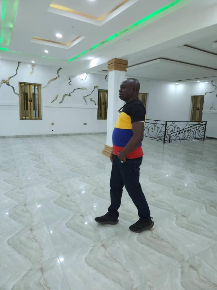 New Empire Hotels And Lounge Ibadan Exterior photo